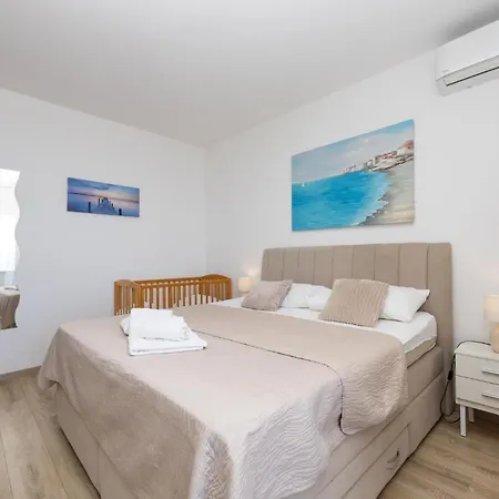 Pet Friendly In Krilo Jesenice With Sauna Casa vacanze Sumpetar