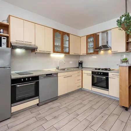Casa vacanze Pet Friendly In Krilo Jesenice With Sauna *