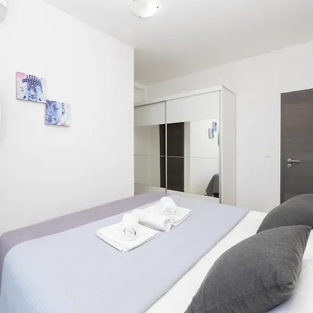 Pet Friendly In Krilo Jesenice With Sauna Sumpetar